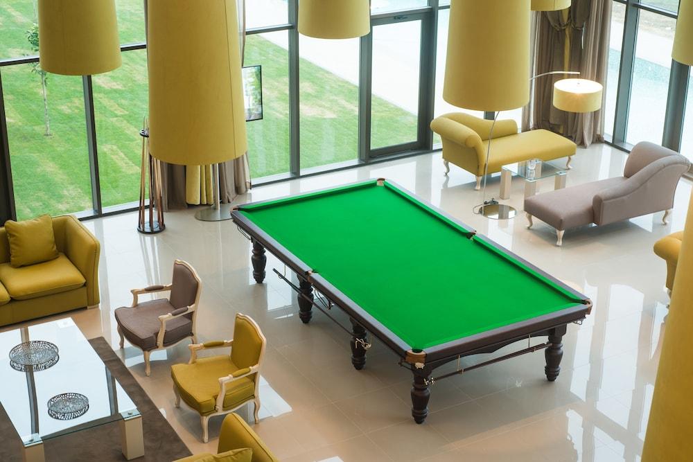 Vila Gale Sintra Eksteriør billede A pool table