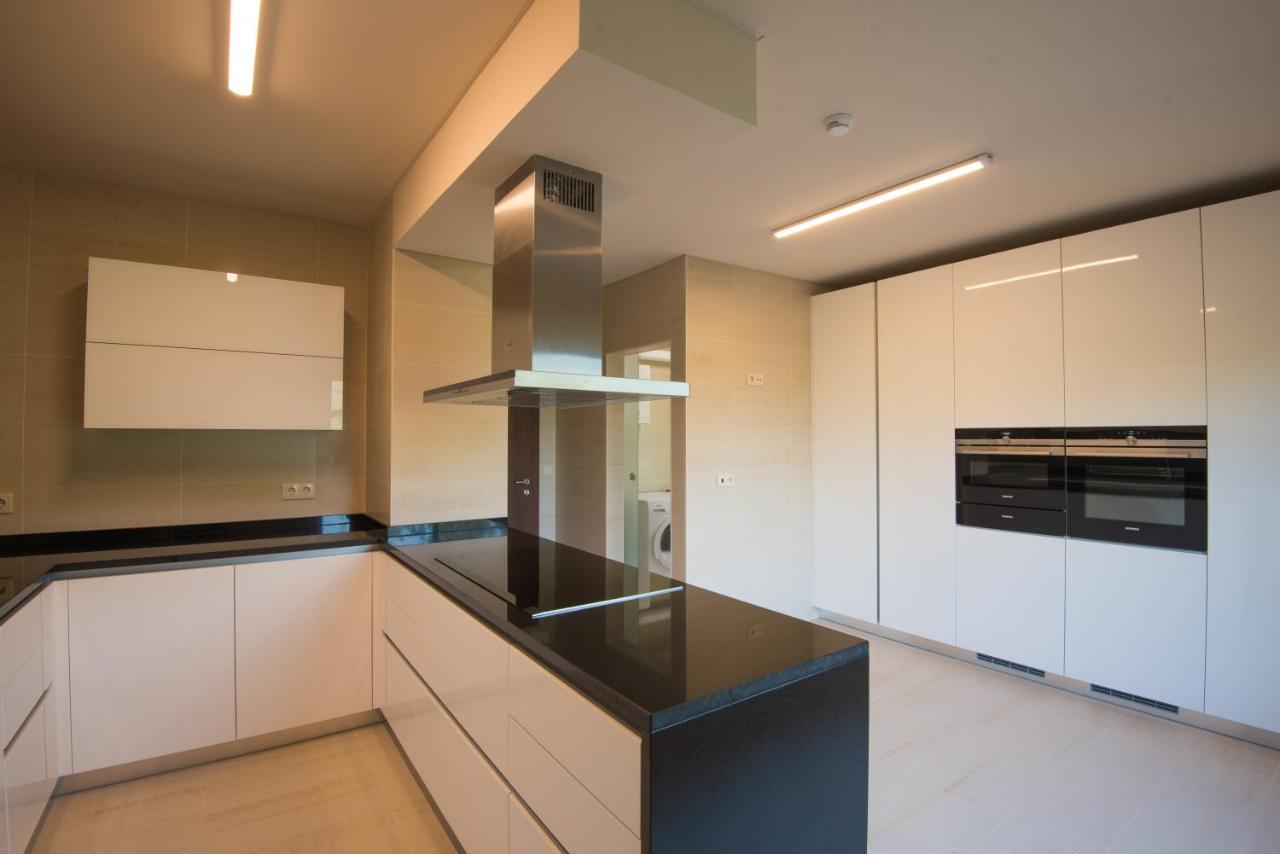 Vila Gale Sintra Eksteriør billede A modern kitchen